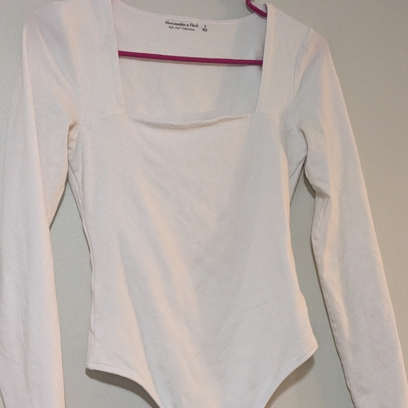 To A&F bodysuits - Picture 3 of 4